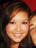 Person who looks like Vanessa Lachey