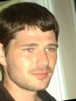 Person who looks like Josh Hartnett