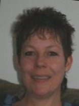 Person who looks like Jamie Lee Curtis