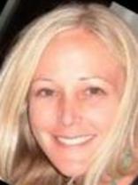 Person who looks like Mira Sorvino