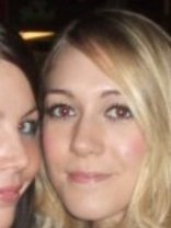 Person who looks like Sarah Carter