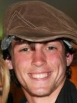 Person who looks like Sean Faris