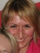 Person who looks like Kathryn Hahn