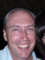 Person who looks like Mandy Patinkin