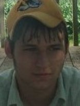 Person who looks like Josh Hartnett