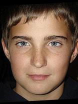 Person who looks like Garrett Hedlund