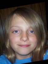 Person who looks like Donna D'Errico