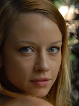 Person who looks like Vanessa Paradis