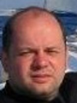 Person who looks like James Gandolfini