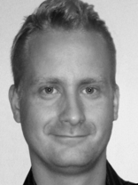 Person who looks like Michael Rosenbaum