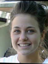 Person who looks like Lauren Conrad