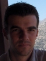 Person who looks like Lorenzo Lamas