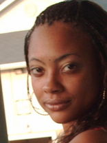 Person who looks like Zoe Saldaña