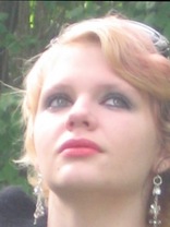 Person who looks like Courtney Love