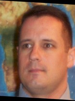 Person who looks like Tom Hanks