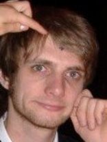 Person who looks like DJ Qualls