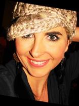 Person who looks like Sarah Michelle Gellar