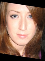 Person who looks like Jennifer Finnigan