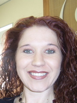 Person who looks like Lizzy Caplan