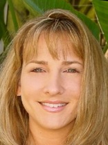 Person who looks like Leeza Gibbons