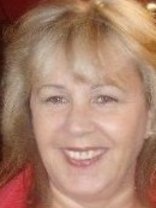 Person who looks like Debra Jo Rupp