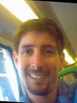 Person who looks like David Schwimmer