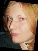 Person who looks like Laura Prepon