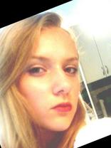 Person who looks like Scarlett Johansson