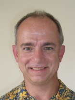 Person who looks like Tom Hanks