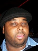 Person who looks like Kenan Thompson