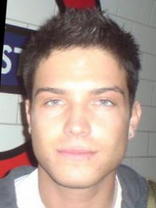 Person who looks like Jesse Metcalfe