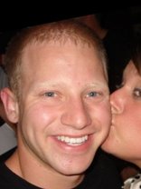 Person who looks like Ian Ziering