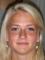 Person who looks like Elisabeth Shue