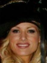 Person who looks like Faith Hill