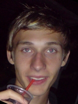 Person who looks like Alex Pettyfer