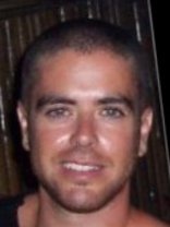 Person who looks like David Charvet