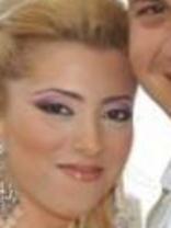 Person who looks like Rose McGowan