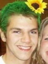 Person who looks like Emile Hirsch