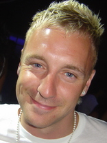 Person who looks like Tom Sizemore