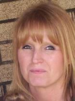 Person who looks like Cheryl Tiegs