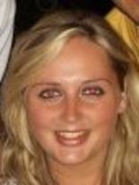 Person who looks like Ashlee Simpson