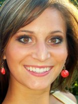 Person who looks like Dayanara Torres