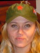 Person who looks like Julie Gonzalo