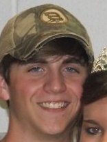 Person who looks like Frankie Muniz