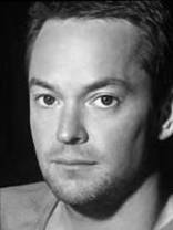 Person who looks like Gary Sinise