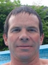 Person who looks like Dennis Quaid