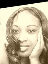 Person who looks like Holly Robinson Peete