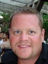 Person who looks like David Denman