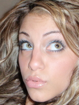 Person who looks like Jennifer Esposito