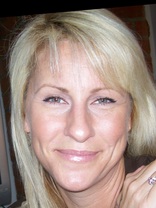 Person who looks like Cate Blanchett